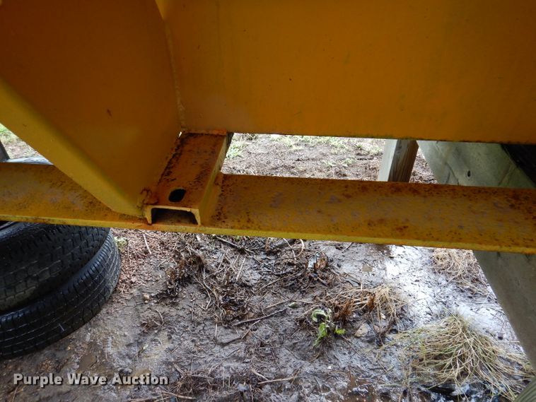 image for item IQ9734 Swenson  spreader