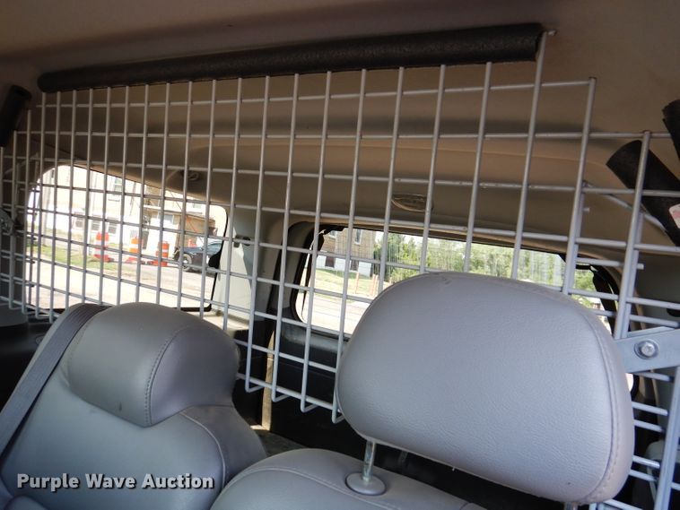 image for item IQ9735 2004 Ford Expedition  SUV