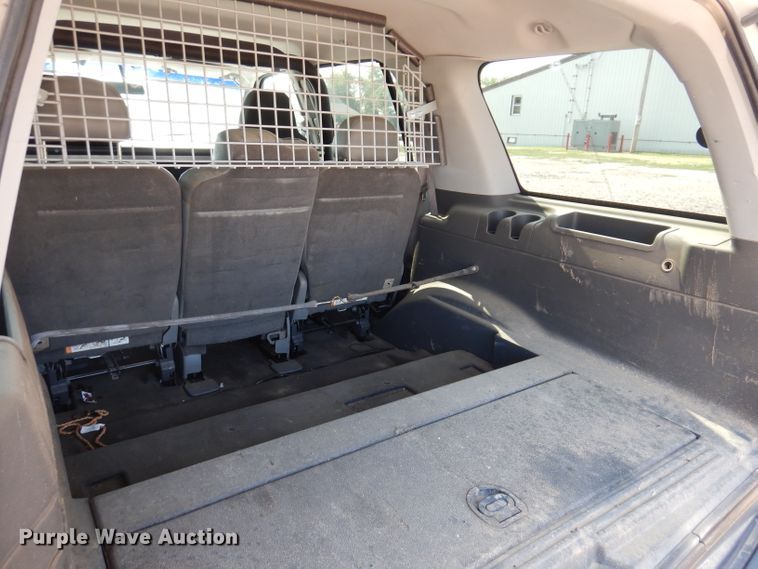 image for item IQ9735 2004 Ford Expedition  SUV