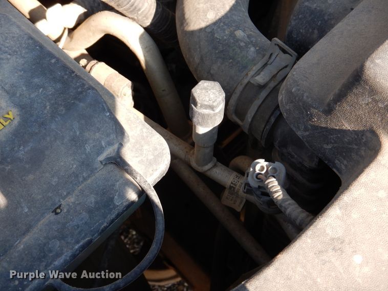 image for item IQ9735 2004 Ford Expedition  SUV