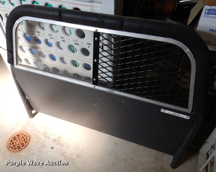 image for item IQ9736 Setina  cage divider