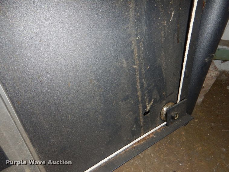 image for item IQ9737 Setina  cage divider