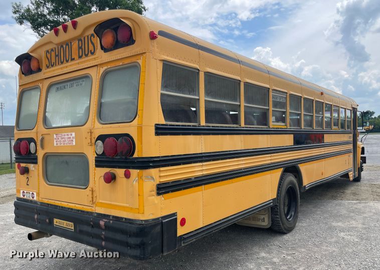 image for item IR9539 1996 Chevrolet C7500  school bus