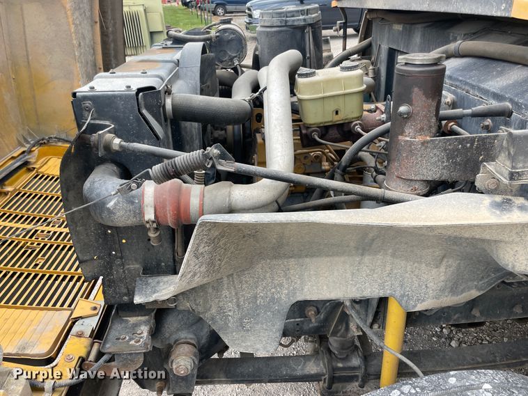 image for item IR9539 1996 Chevrolet C7500  school bus