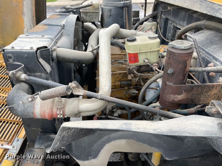 image for item IR9540 1998 Chevrolet C7500  school bus