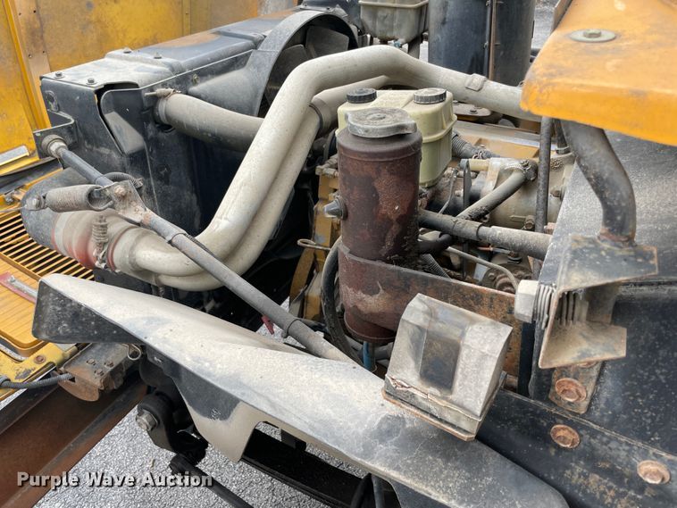 image for item IR9540 1998 Chevrolet C7500  school bus