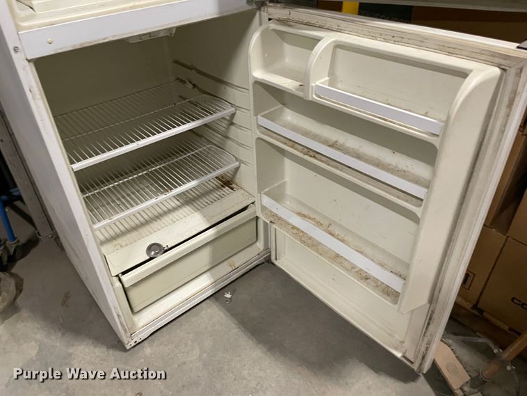 image for item IR9543 Roper  refrigerator