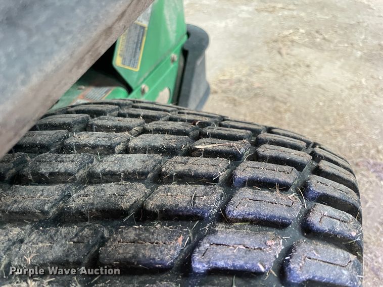 image for item IR9548 John Deere Z920R  ZTR lawn mower