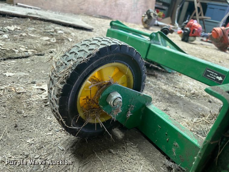 image for item IR9550 John Deere  mower jackstand