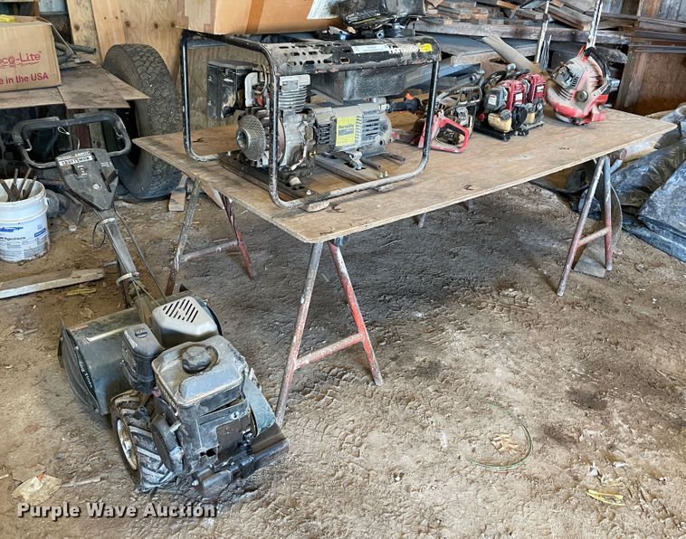 image for item IR9553 Lawn and garden equipment