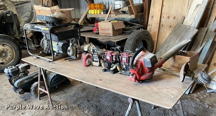 image for item IR9553 Lawn and garden equipment