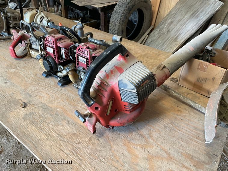 image for item IR9553 Lawn and garden equipment