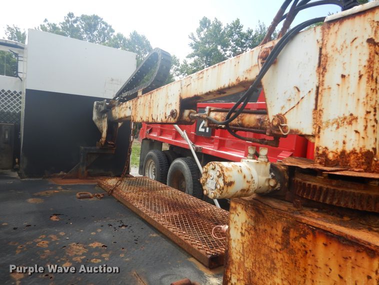 image for item IT9217 2009 Dodge Ram 5500HD  utility / service truck