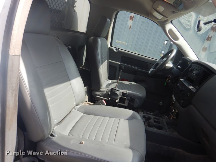 image for item IT9217 2009 Dodge Ram 5500HD  utility / service truck