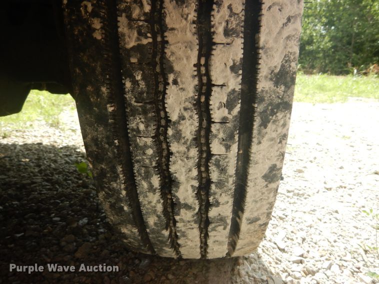 image for item IT9217 2009 Dodge Ram 5500HD  utility / service truck