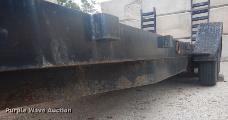 image for item IT9229 2001 Mac-lander 18TSLWB  equipment trailer