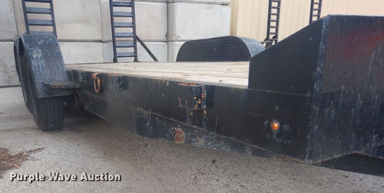 image for item IT9229 2001 Mac-lander 18TSLWB  equipment trailer