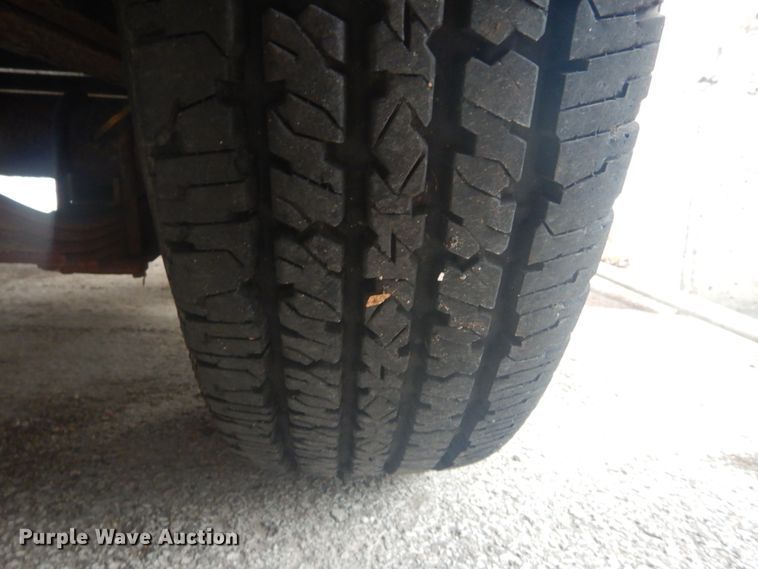 image for item IT9229 2001 Mac-lander 18TSLWB  equipment trailer