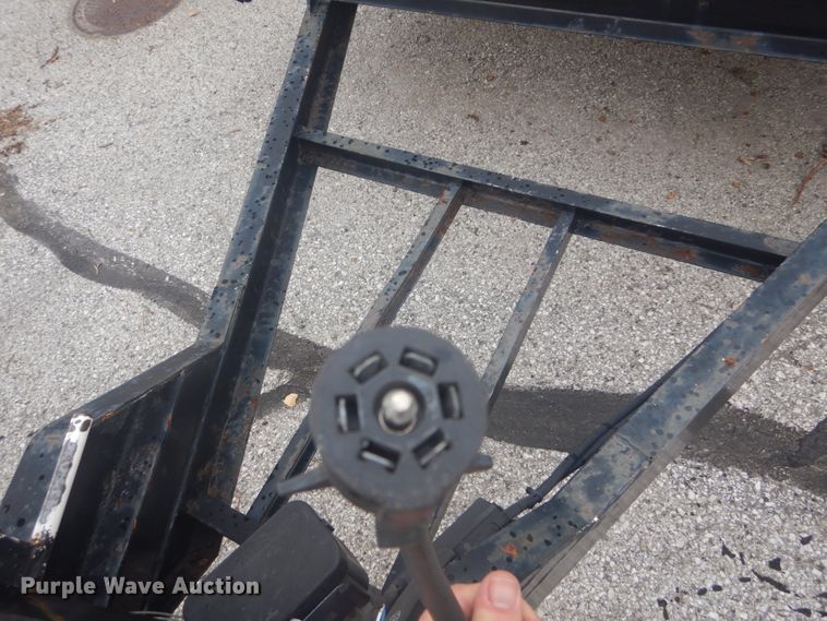 image for item IT9231 2003 Cronkhite 2900EWA  equipment trailer