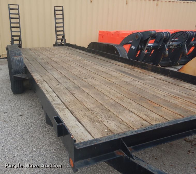 image for item IT9231 2003 Cronkhite 2900EWA  equipment trailer