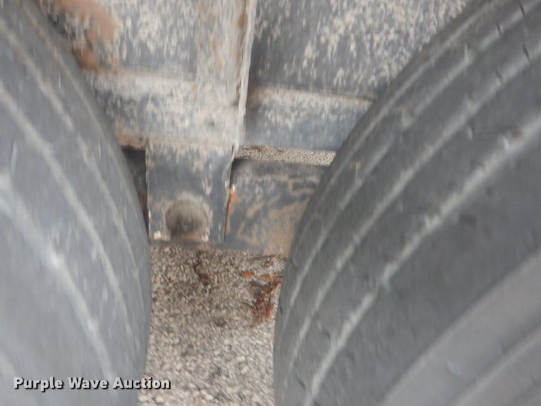 image for item IT9231 2003 Cronkhite 2900EWA  equipment trailer