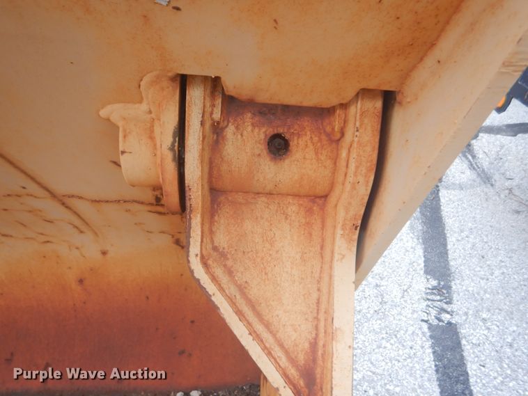 image for item IT9232 JRB 444H  four-in-one loader bucket