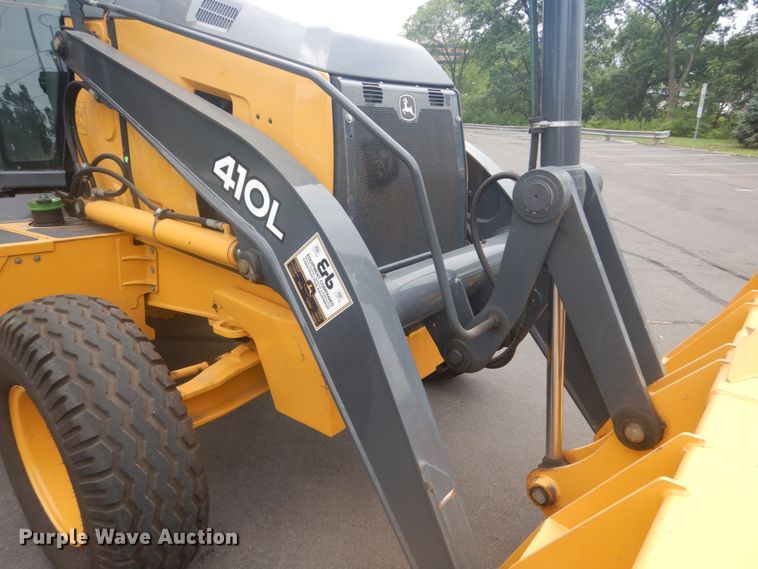 image for item IT9235 2015 John Deere 410L  backhoe