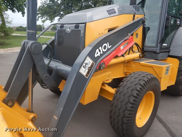 image for item IT9235 2015 John Deere 410L  backhoe