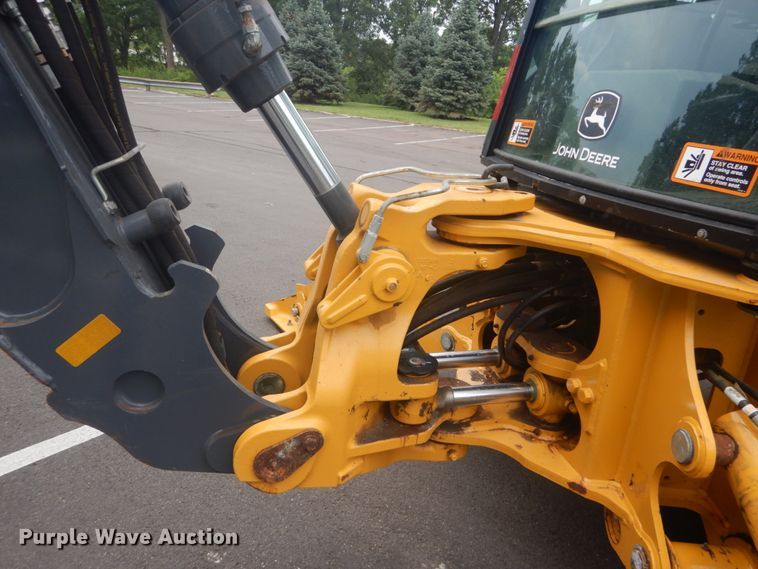 image for item IT9235 2015 John Deere 410L  backhoe