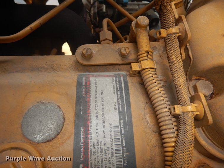 image for item IT9235 2015 John Deere 410L  backhoe