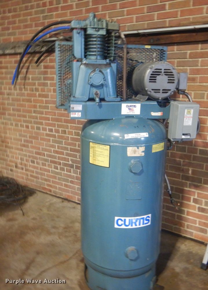 image for item IT9238 1996 Curtis VT757-81  air compressor