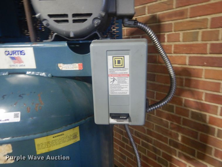 image for item IT9238 1996 Curtis VT757-81  air compressor