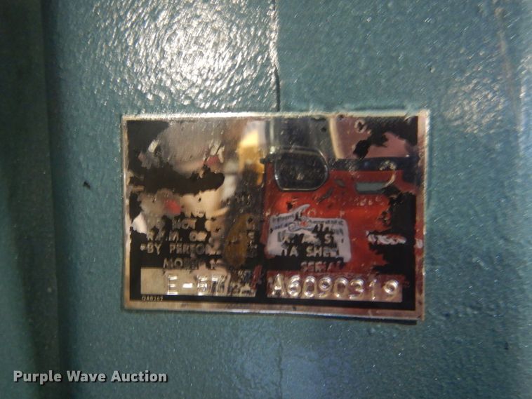 image for item IT9238 1996 Curtis VT757-81  air compressor