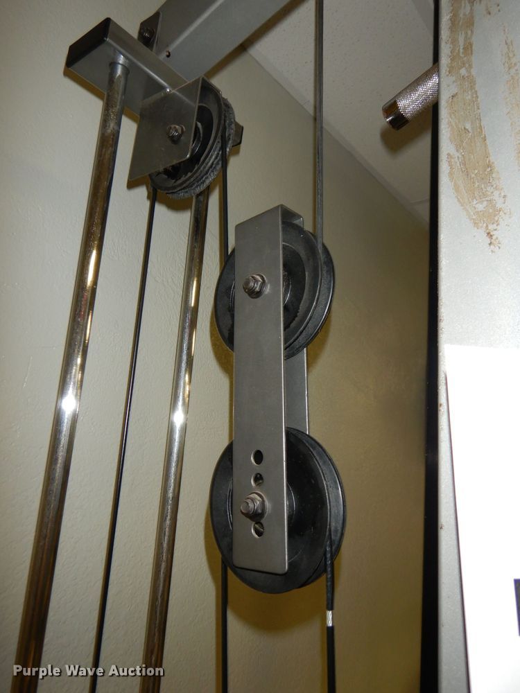 image for item IW9886 Tuff Stuff Lat pulldown machine