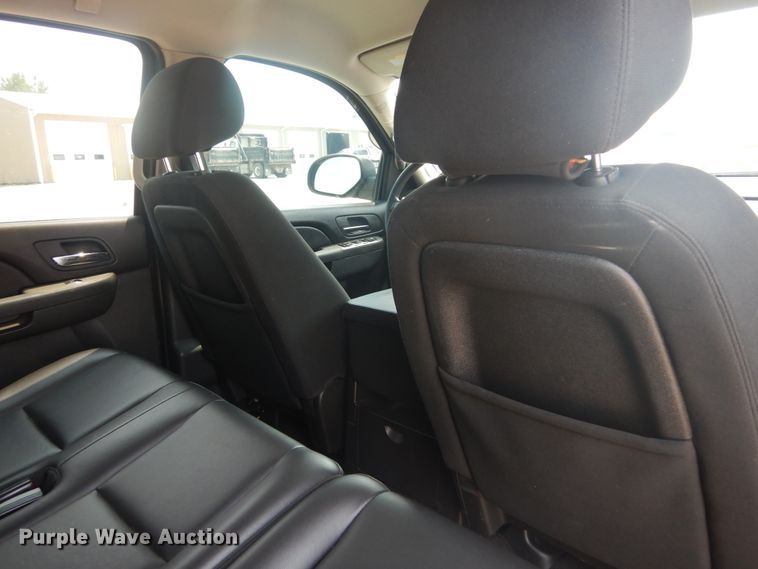 image for item JI9642 2010 Chevrolet Tahoe  SUV