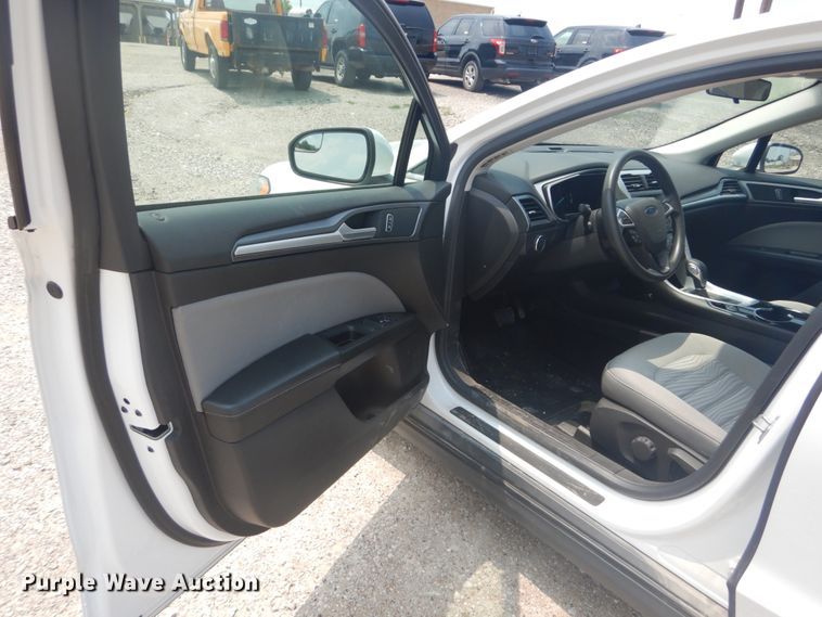 image for item JI9644 2016 Ford Fusion