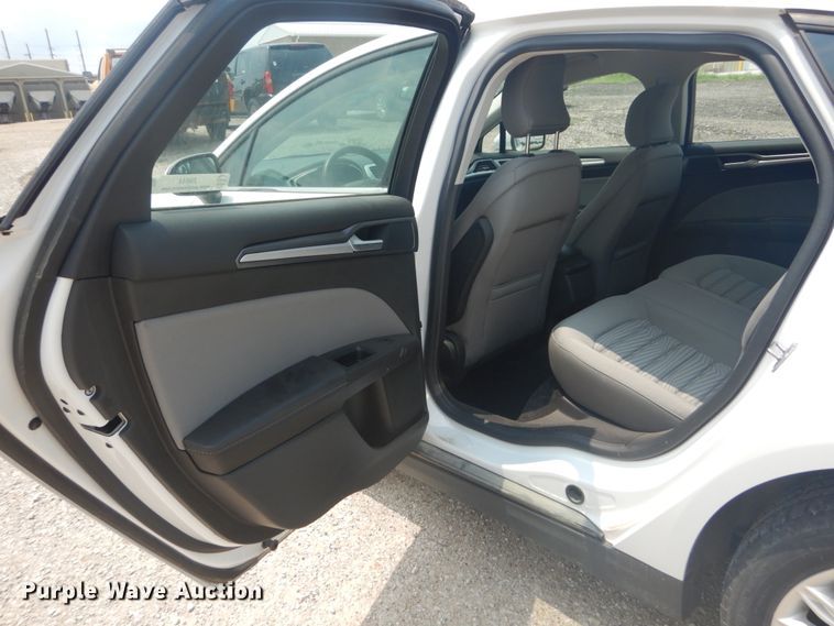 image for item JI9644 2016 Ford Fusion