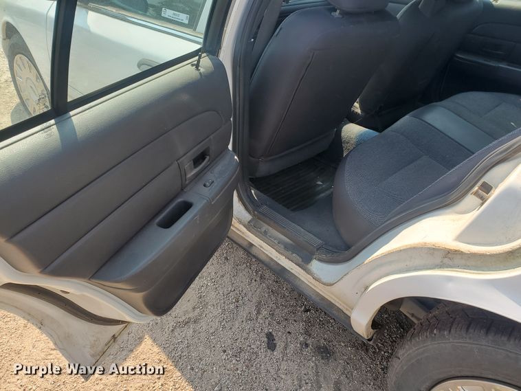 image for item JM9692 2004 Ford Crown Victoria Police Interceptor