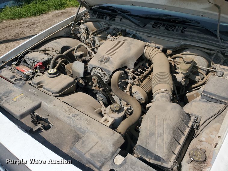 image for item JM9692 2004 Ford Crown Victoria Police Interceptor