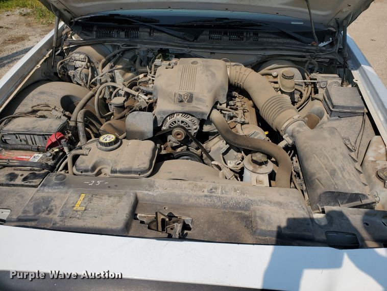 image for item JM9692 2004 Ford Crown Victoria Police Interceptor