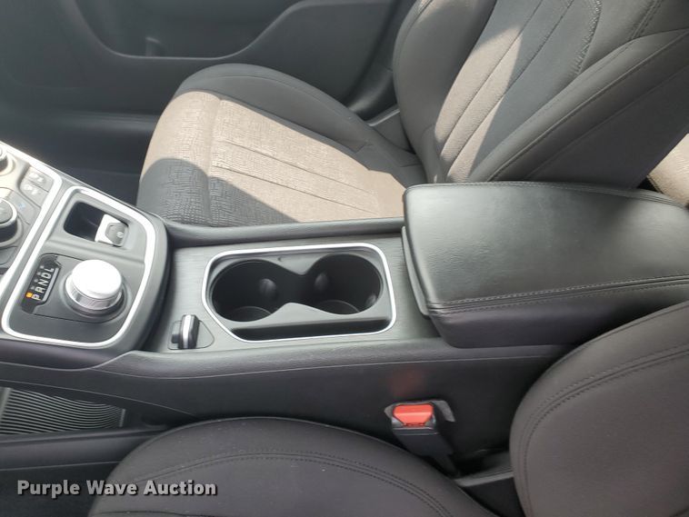 image for item JM9693 2015 Chrysler 200