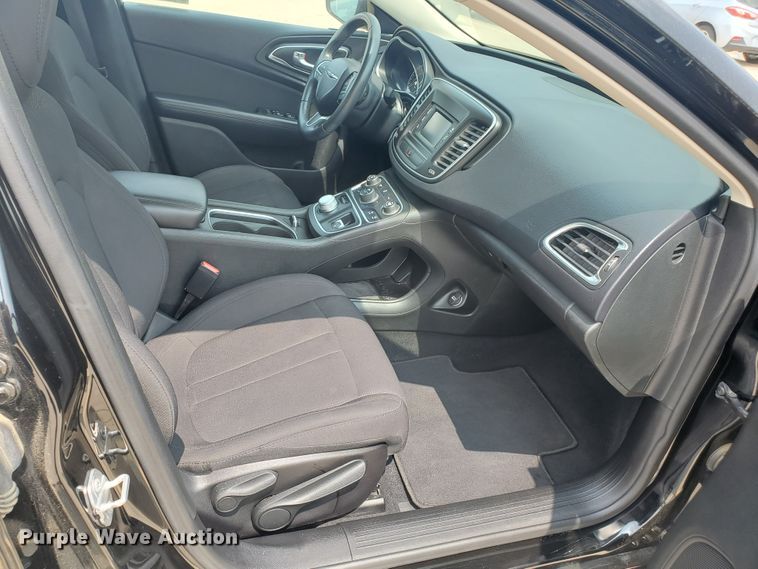 image for item JM9693 2015 Chrysler 200