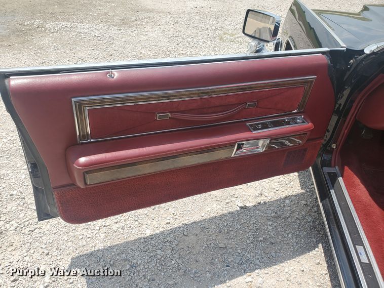 image for item JM9715 1979 Lincoln Continental Town Coupe