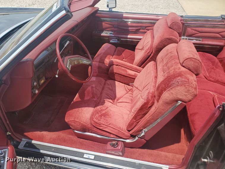 image for item JM9715 1979 Lincoln Continental Town Coupe