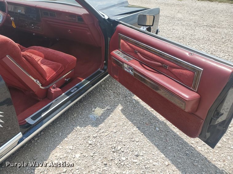 image for item JM9715 1979 Lincoln Continental Town Coupe