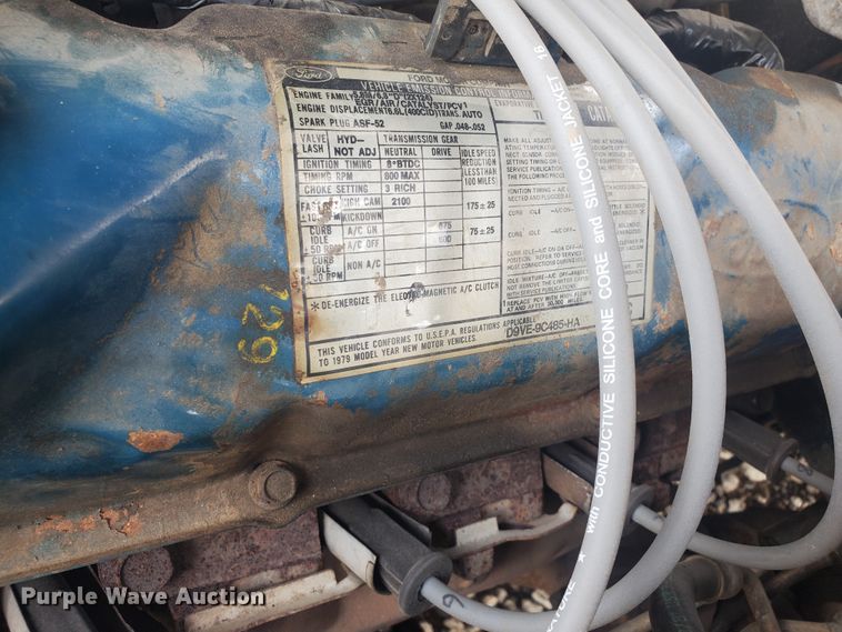 image for item JM9715 1979 Lincoln Continental Town Coupe