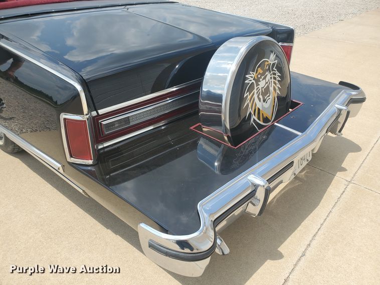 image for item JM9715 1979 Lincoln Continental Town Coupe