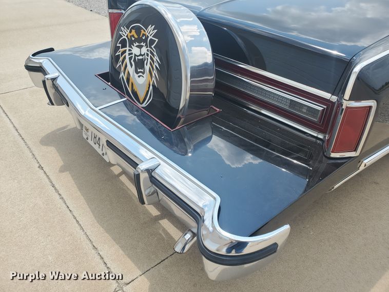 image for item JM9715 1979 Lincoln Continental Town Coupe