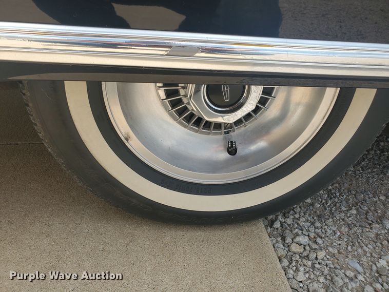 image for item JM9715 1979 Lincoln Continental Town Coupe