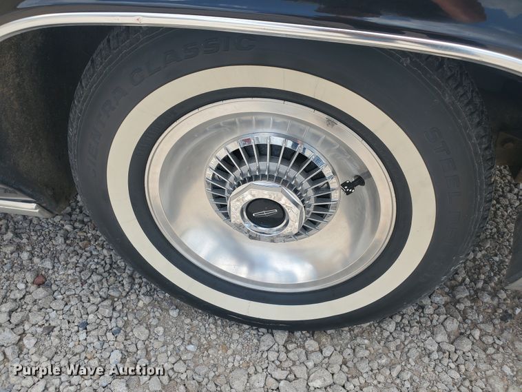 image for item JM9715 1979 Lincoln Continental Town Coupe